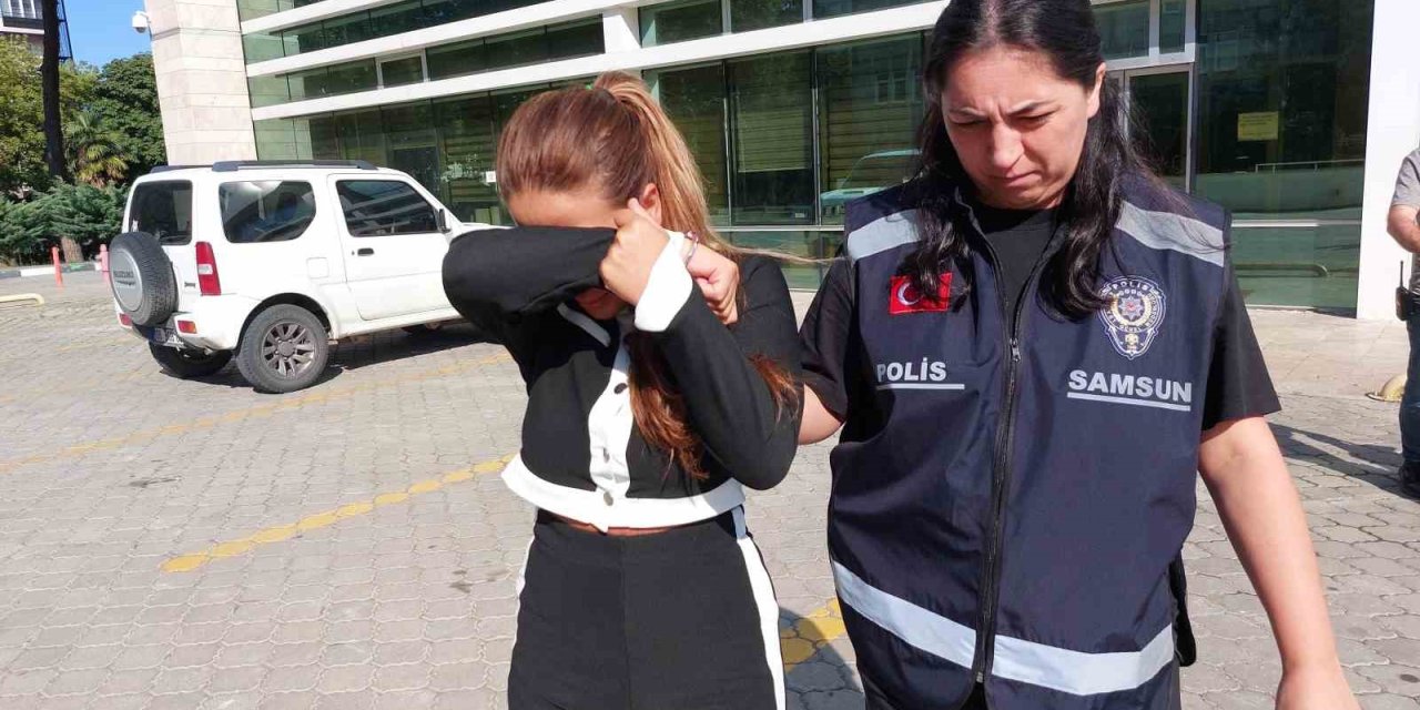 Genç kadın yengesini bıçakladı