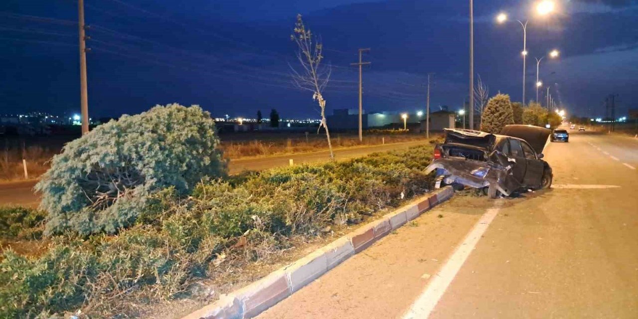 Karaman’da otomobiller çarpıştı: 3 yaralı