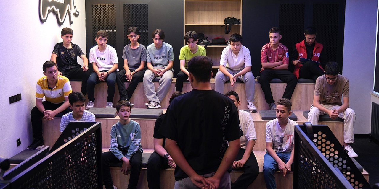 Yaz Okulu’nda eğitim ve eğlence bir arada