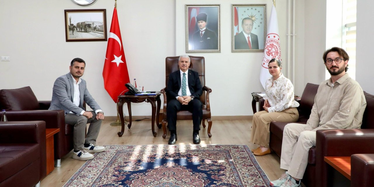 Karahöyük kazı heyetinden Vali İbrahim Akın’a ziyaret