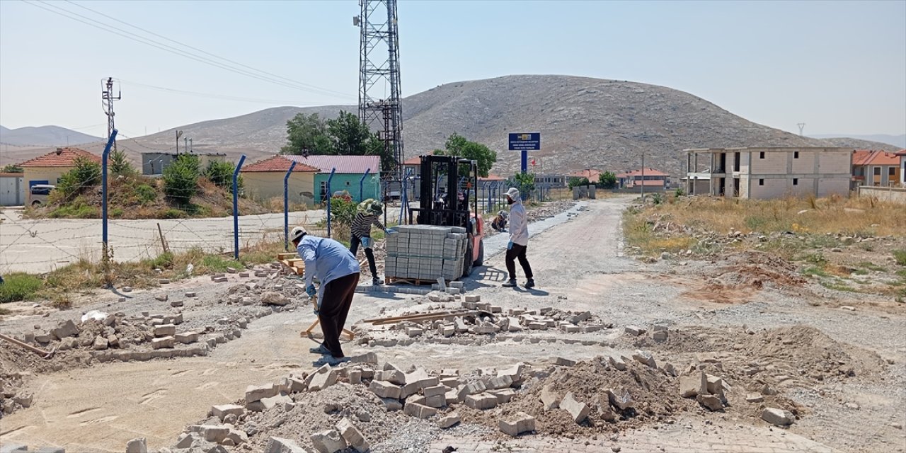 Konya Yunak'ta selin yaraları sarılıyor