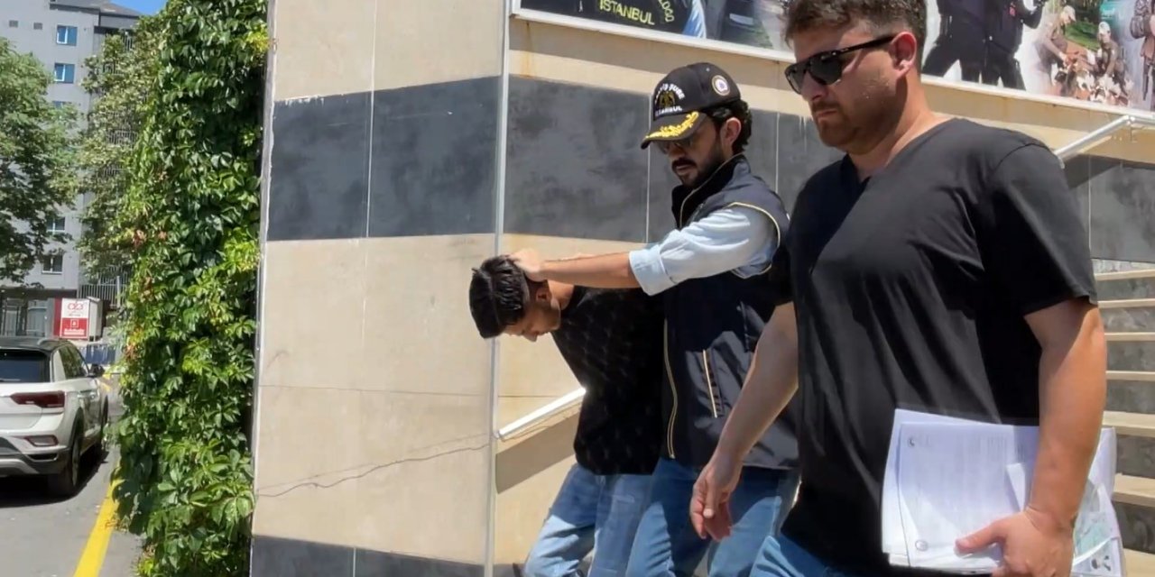 'Polisim' diyerek 5 milyon liralık hırsızlık yaptı