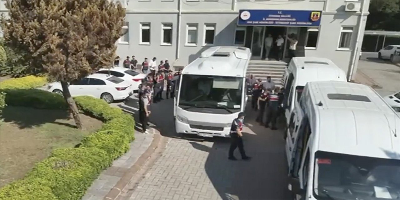 Yerlikaya duyurdu! Yasa dışı bahis operasyonlarında 33 şüpheli yakalandı