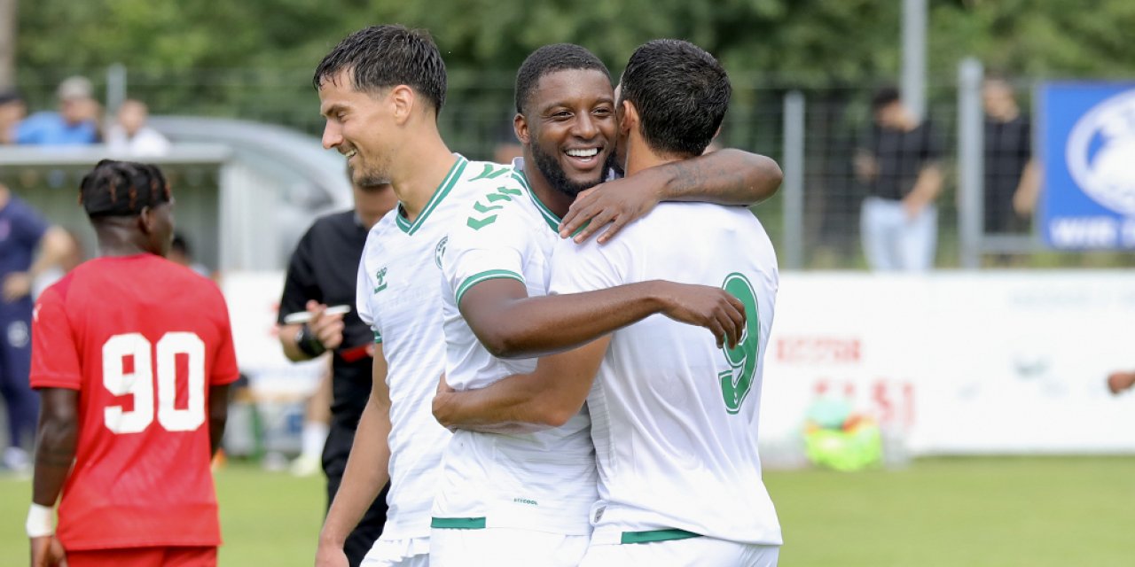 Konyaspor son hazırlık maçlarına çalışıyor!