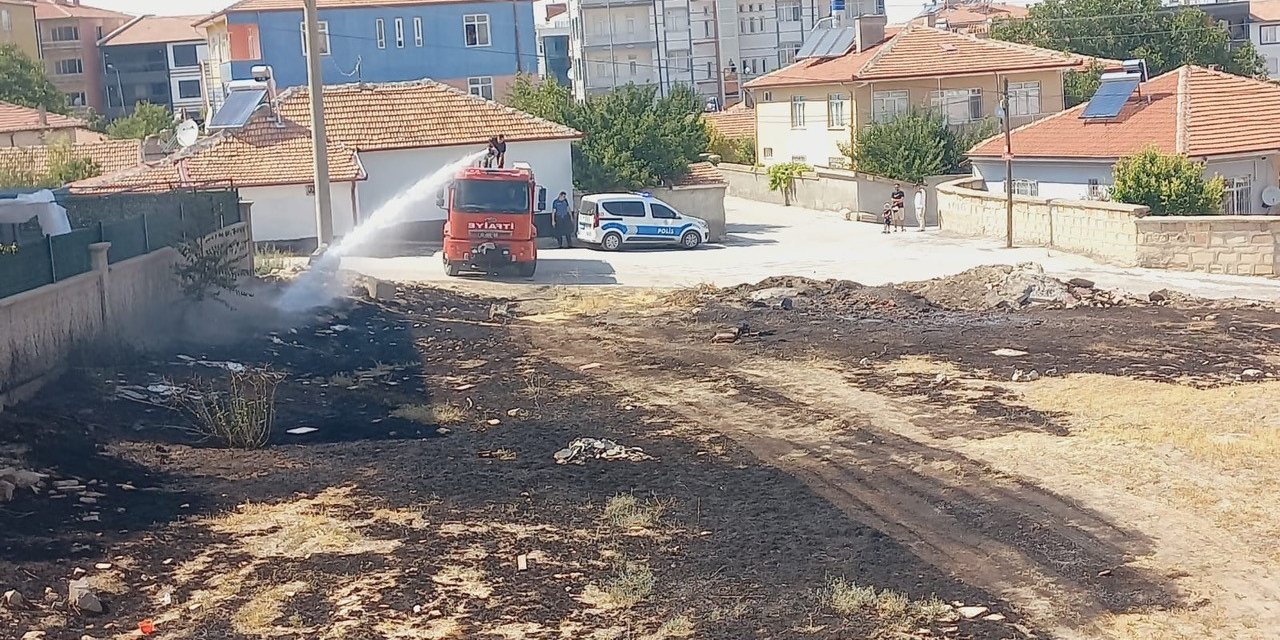 Konya'nın ilçesinde yangın paniği