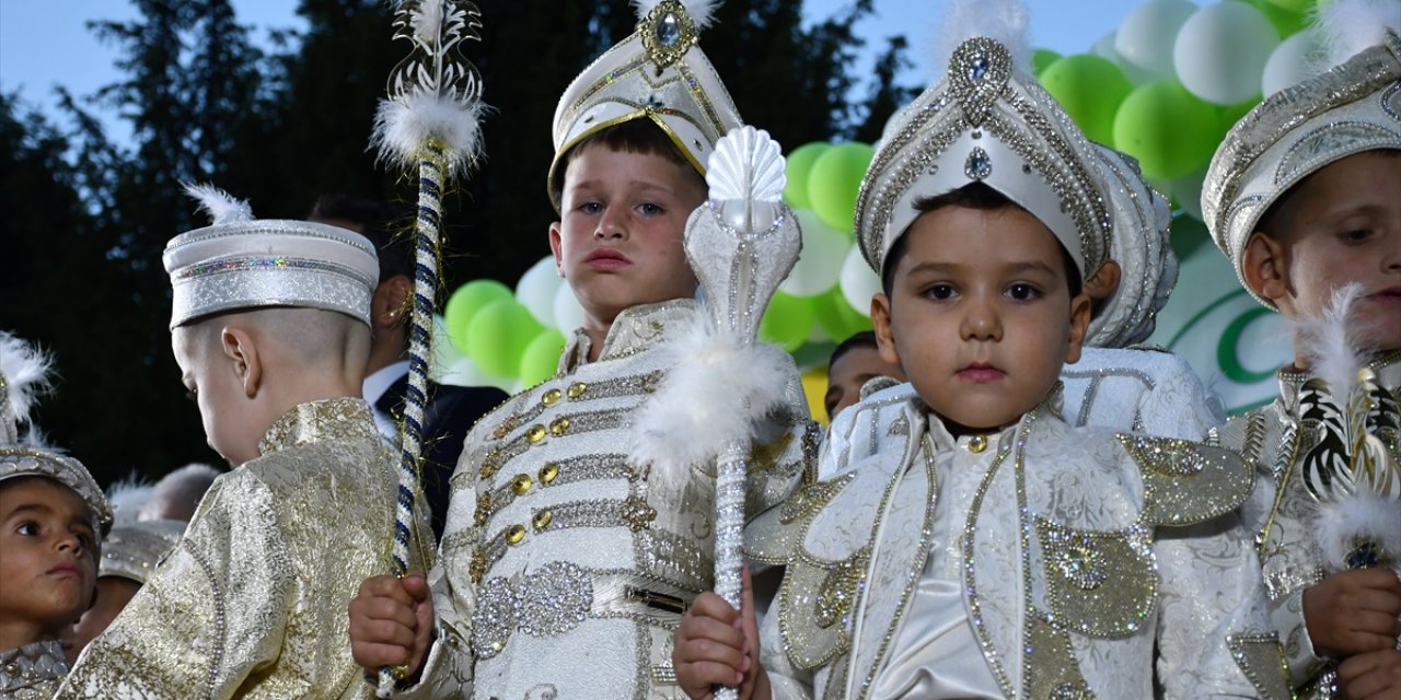 Kuzey Makedonya'da toplu sünnet şölenine Konya'dan destek