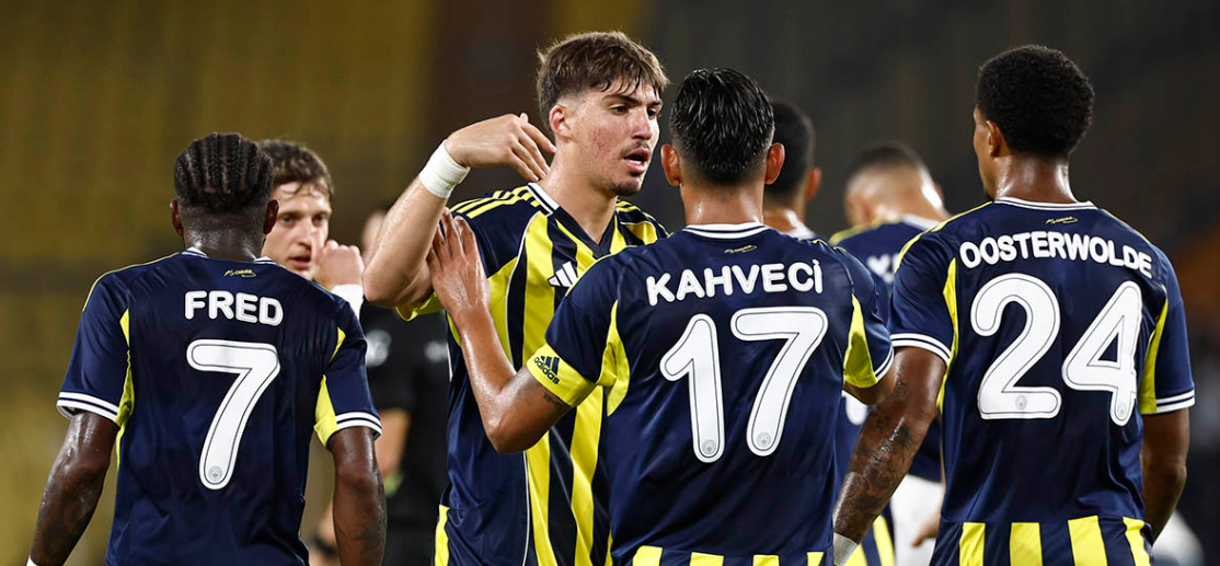 Fenerbahçe, UEFA’ya listesini bildirdi