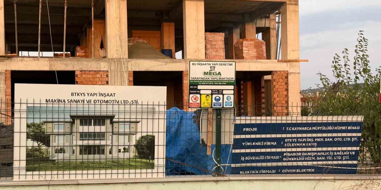 İnşaat halindeki binanın 3. katından düşen işçi hayatını kaybetti