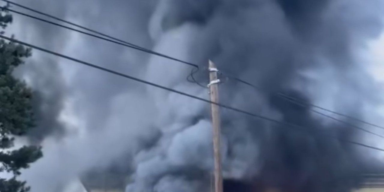 Akşam namazı öncesi cami alev alev yandı
