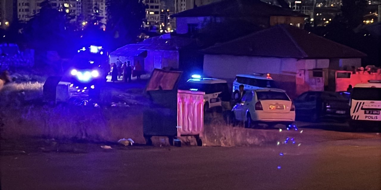 Düğünde sopa ve bıçaklı kavga: 3 yaralı