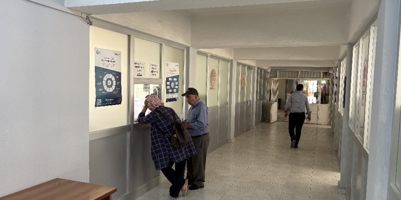 Konya'nın ilçesinde Mal Müdürlüğü kapatıldı, yerine Vergi Dairesi Müdürlüğü kuruldu