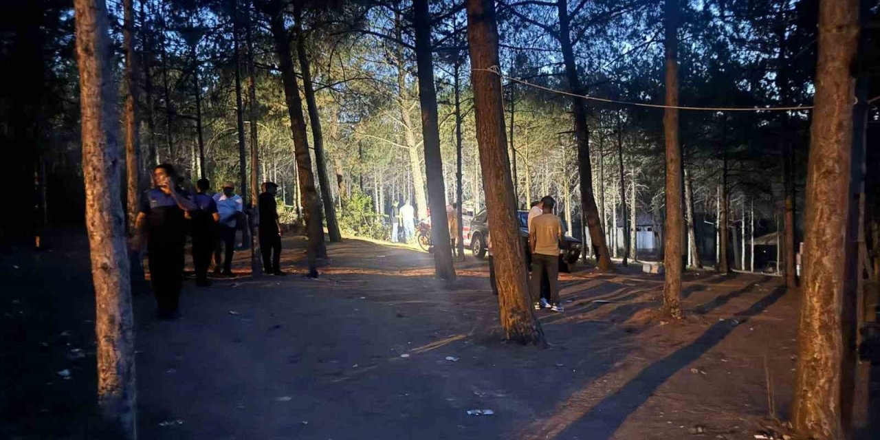 İki arkadaş arasında çıkan tartışma cinayetle bitti