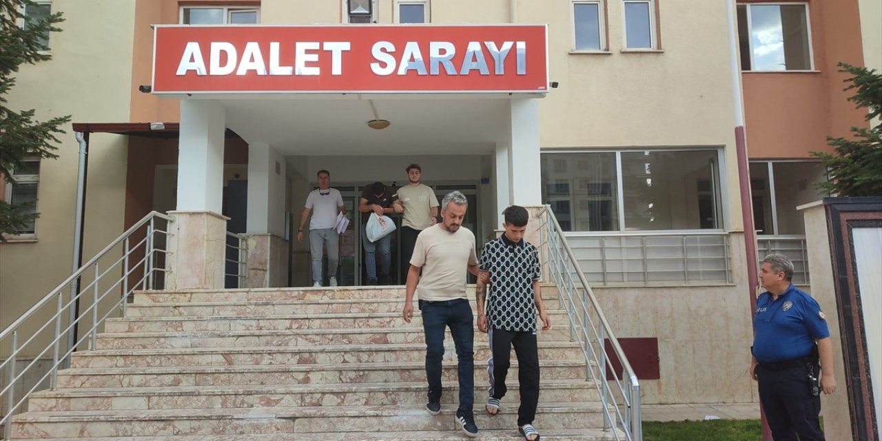 Konya'da uyuşturucu madde ticareti yapan 2 kişi tutuklandı