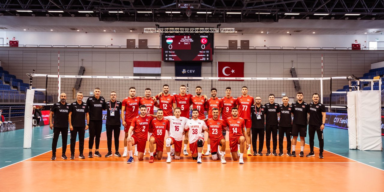 A Milli Erkek Voleybol Takımı, Macaristan'ı 3-0 mağlup etti