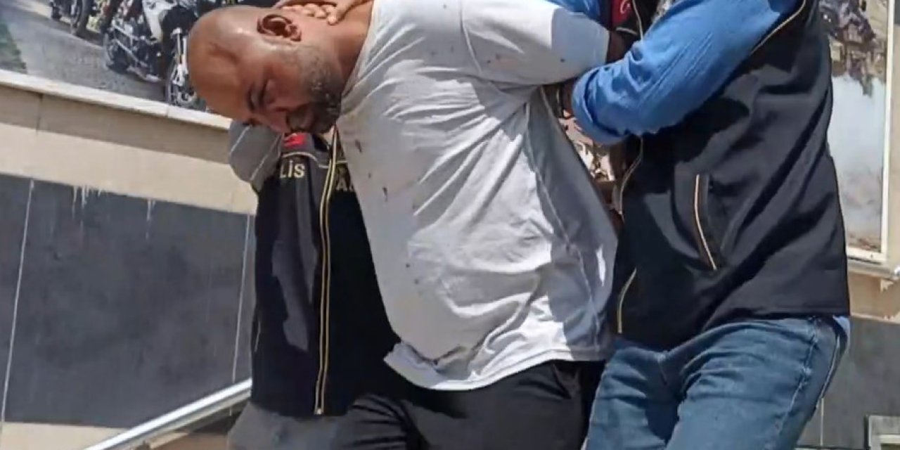 Şehidin mezarını tahrip etti