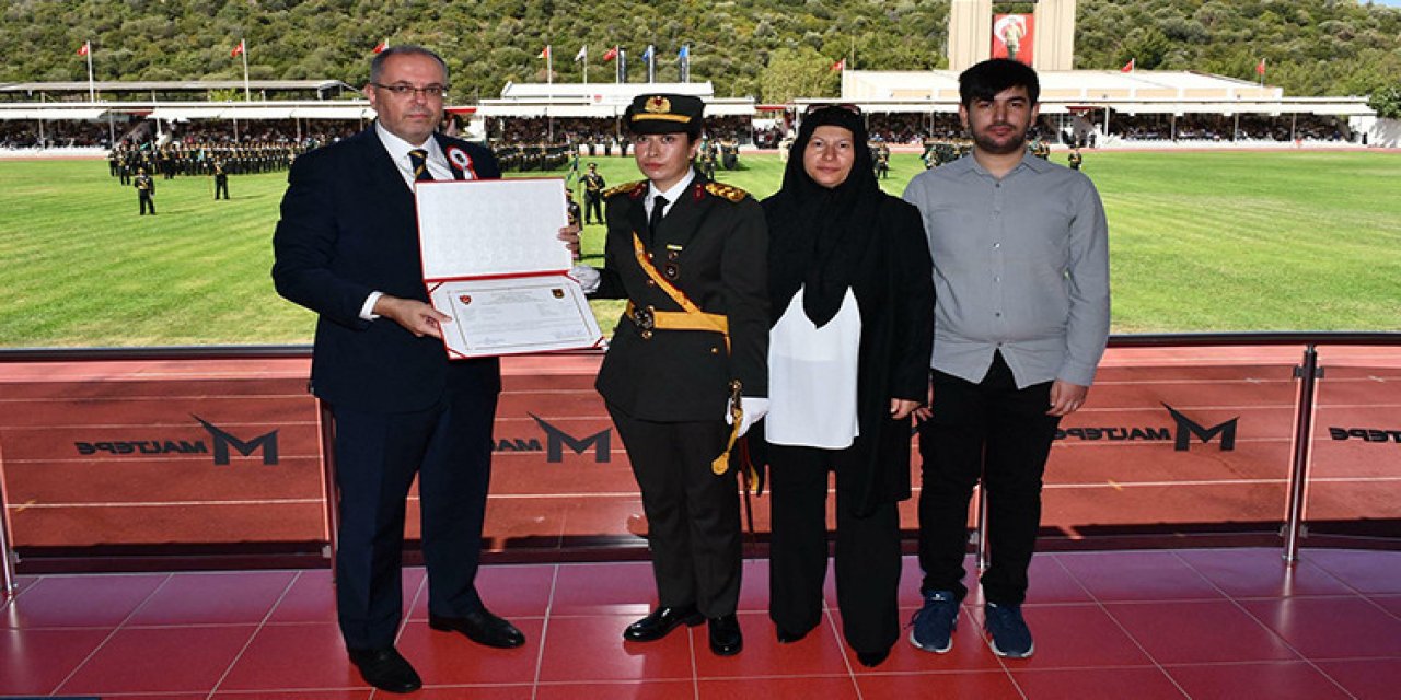 Şehit Ömer Halisdemir'in kızı Elif Nur teğmen oldu