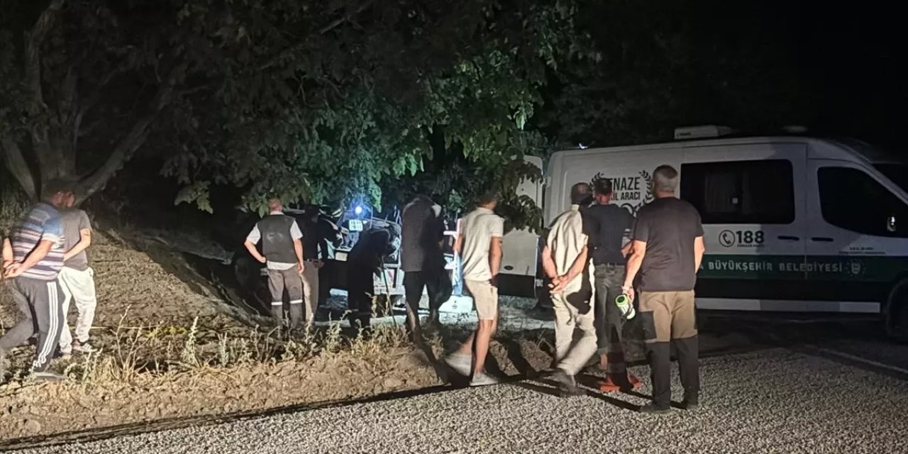 Husumetli olduğu amcasının oğlunu tüfekle vurarak öldürdü