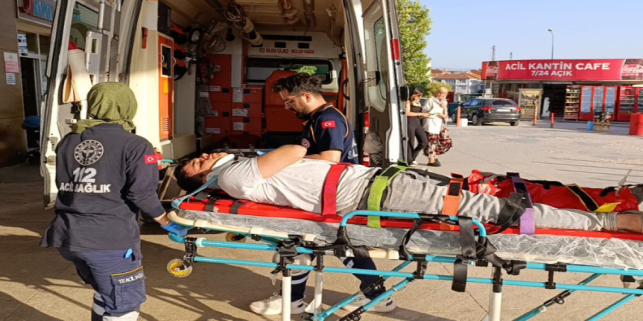 Mesai arkadaşını çekiçle darbetti