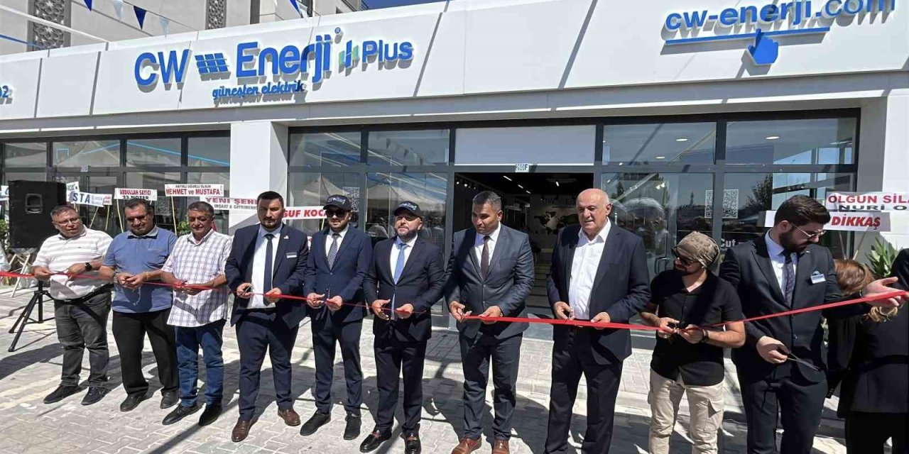 Güneş enerjisi sektörünün öncü firması ilk Plus Bayisini Konya’da açtı