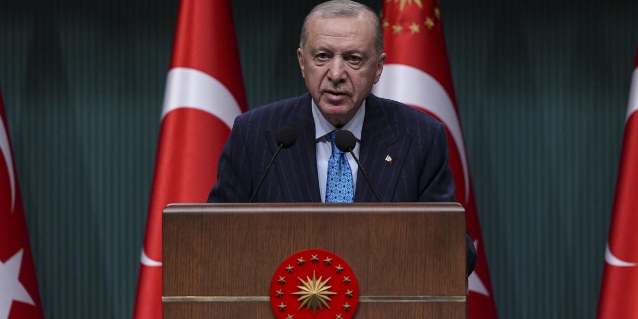 Cumhurbaşkanı Erdoğan'dan mesajı: Bu millet asla boyunduruk altına alınamaz