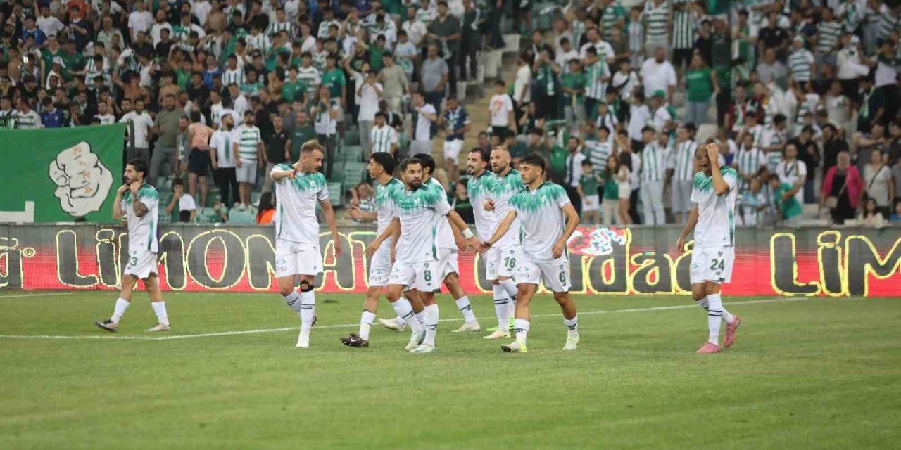 Bursaspor, Eskişehirspor'u 2-1 Yendi