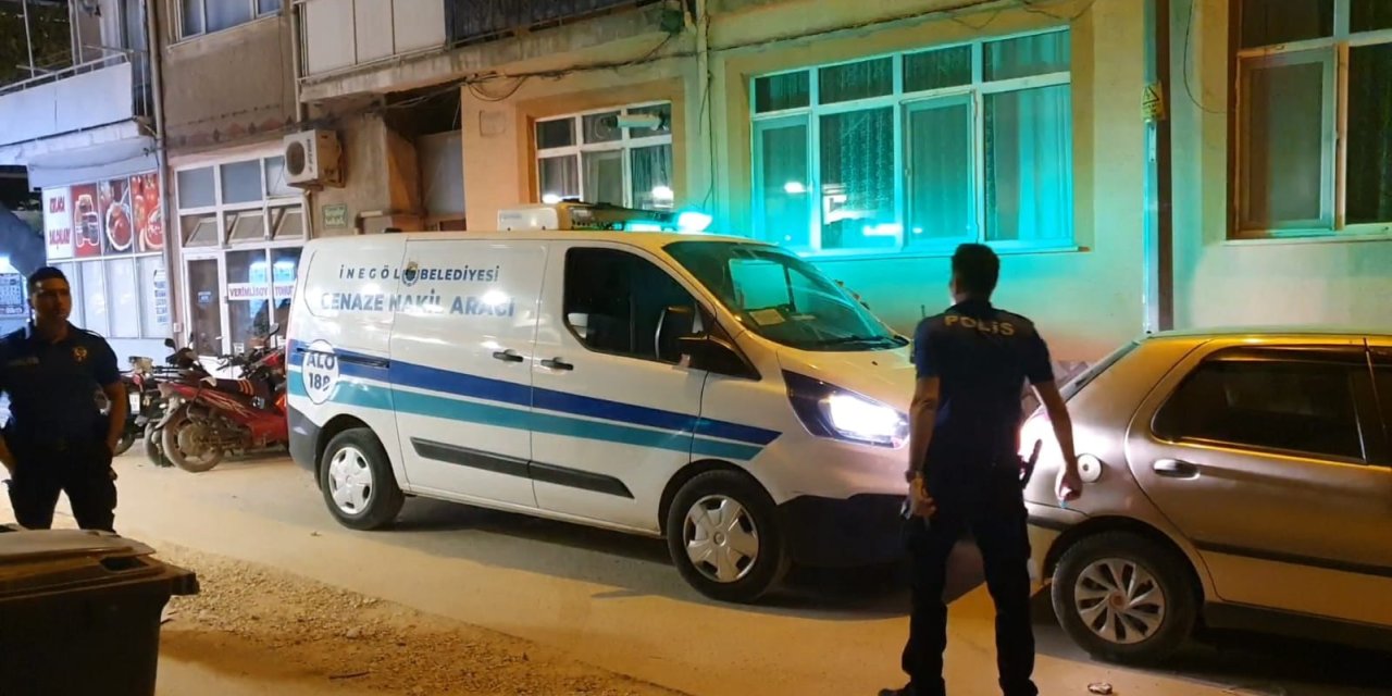 55 yaşındaki adam evinde ölü bulundu