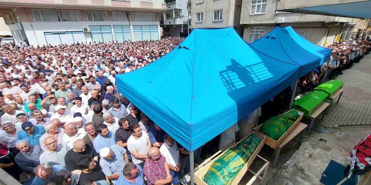 Hayatını kaybeden 4 kişiye son görev