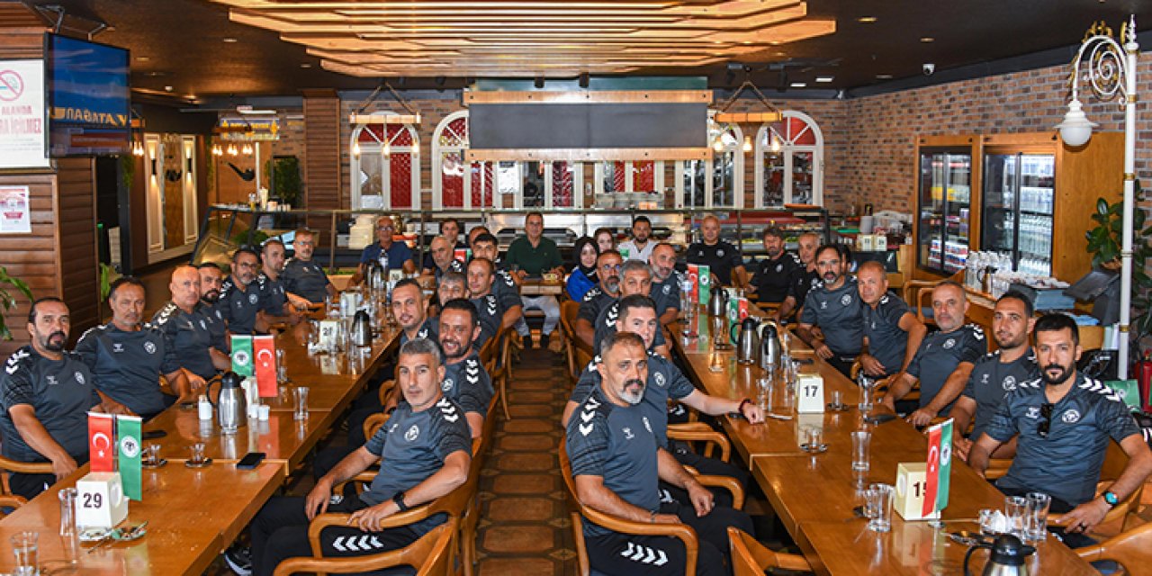 Konyaspor'da Futbol Akademi organizasyonda buluştu!