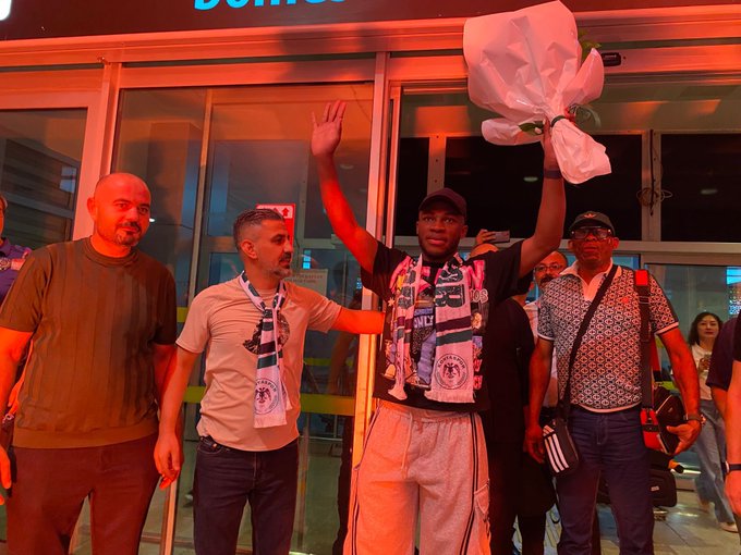 Konyaspor'un yeni transferi Muleka'dan ilk 3'lü geldi(İZLE)