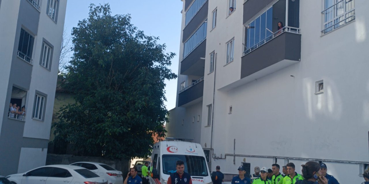 Tüfekle oynarken silahın ateş almasıyla arkadaşını öldürdü