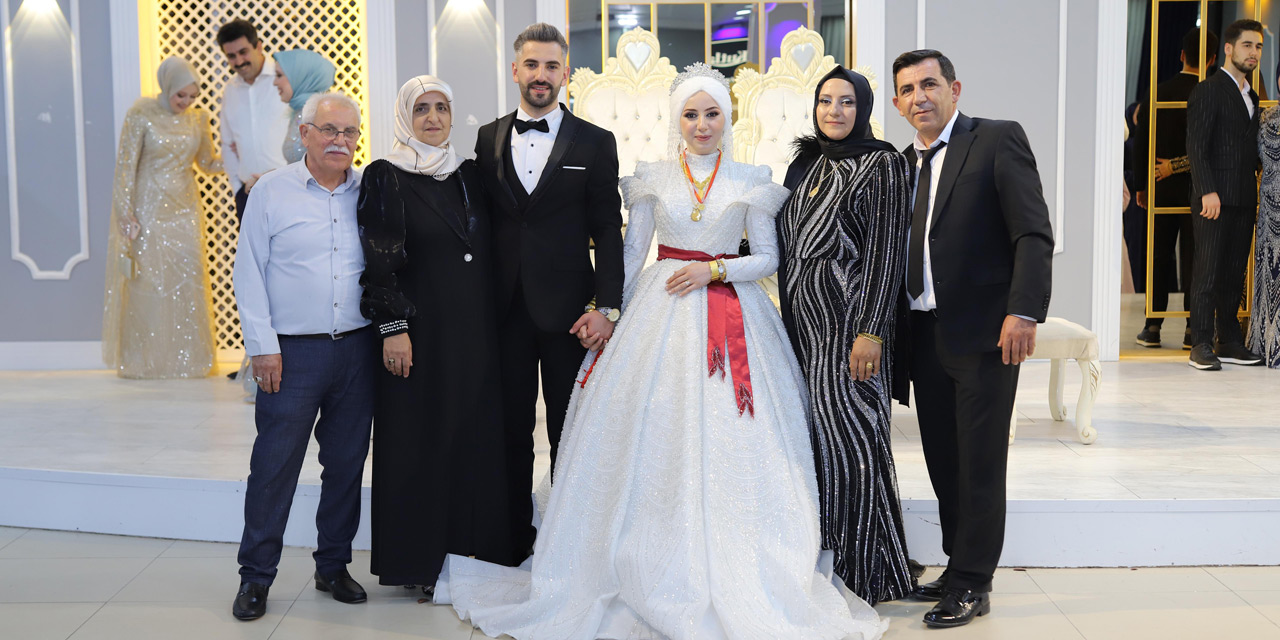 Sena ile Samet'in mutlu günü