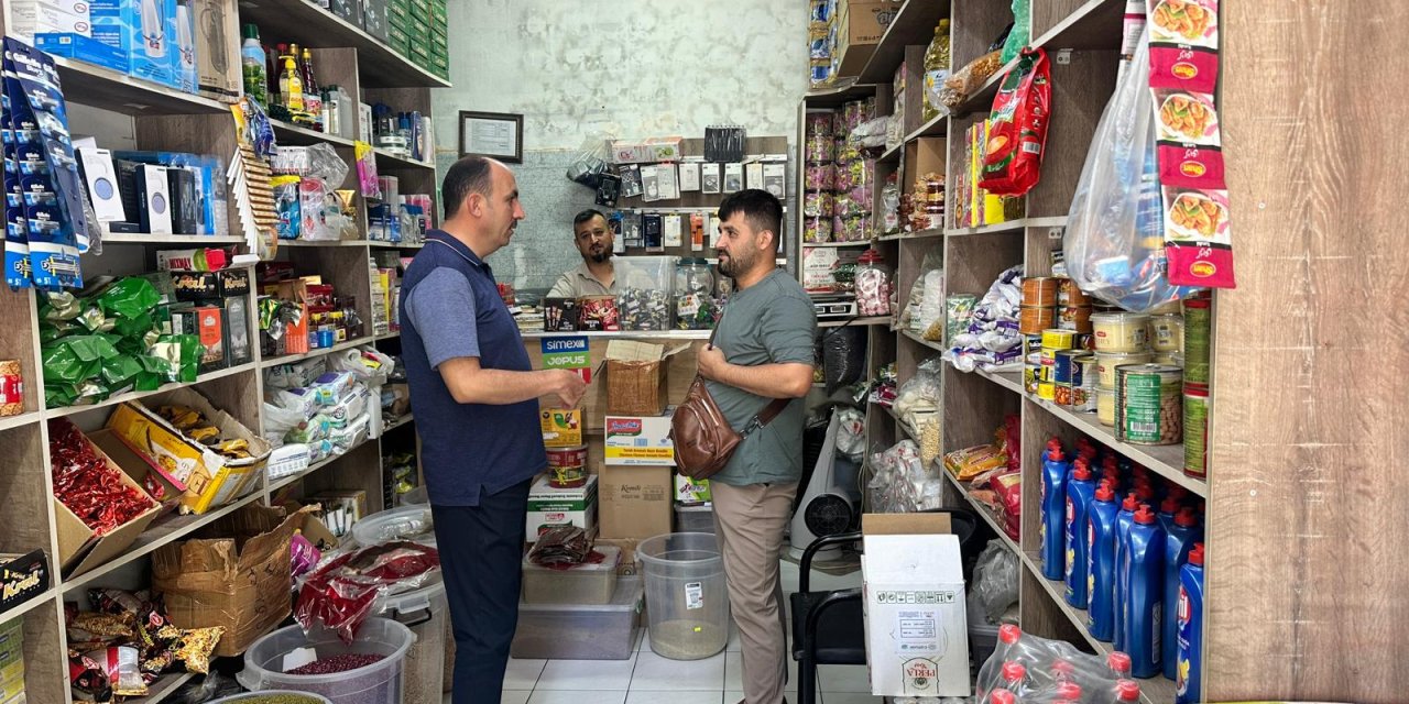 İstanbul Caddesi esnaflarına Başkan Altay'dan sürpriz