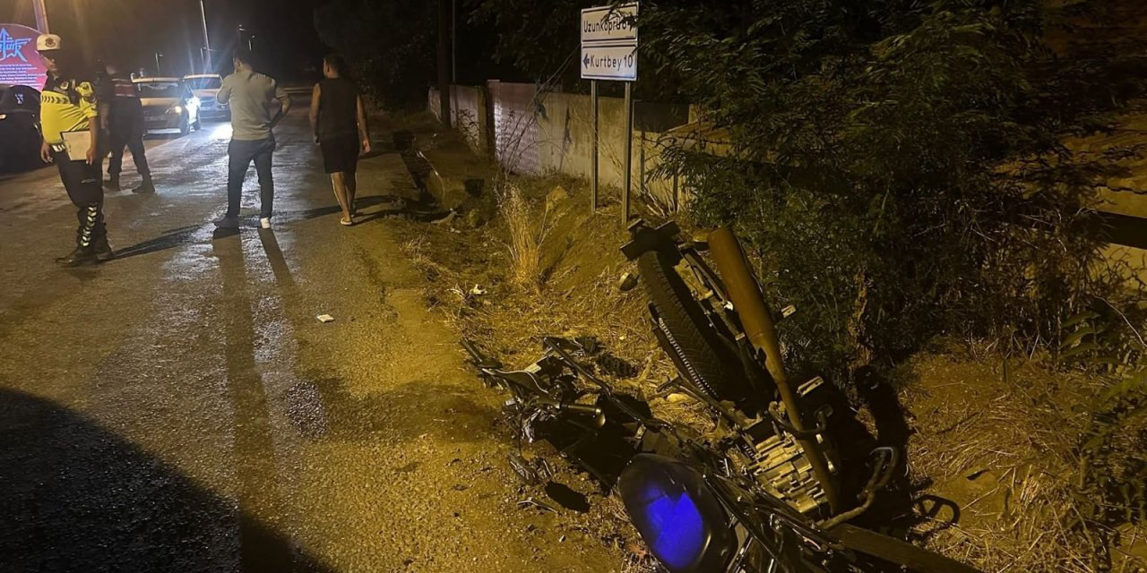 Motosiklet ile elektrikli bisiklet çarpıştı: 1 ölü, 1 yaralı