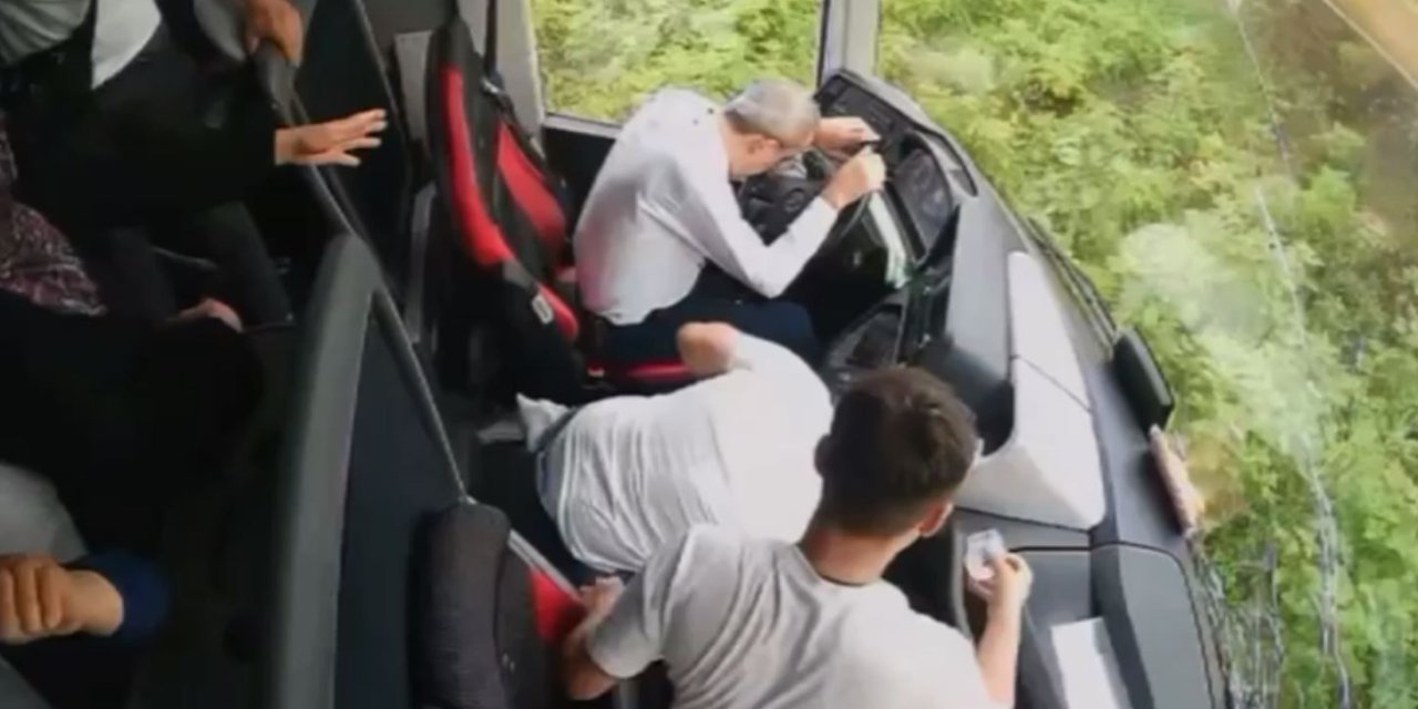 Yolcu otobüsünün çarptığı, 2 kişinin öldüğü kazanın yeni görüntüleri ortaya çıktı