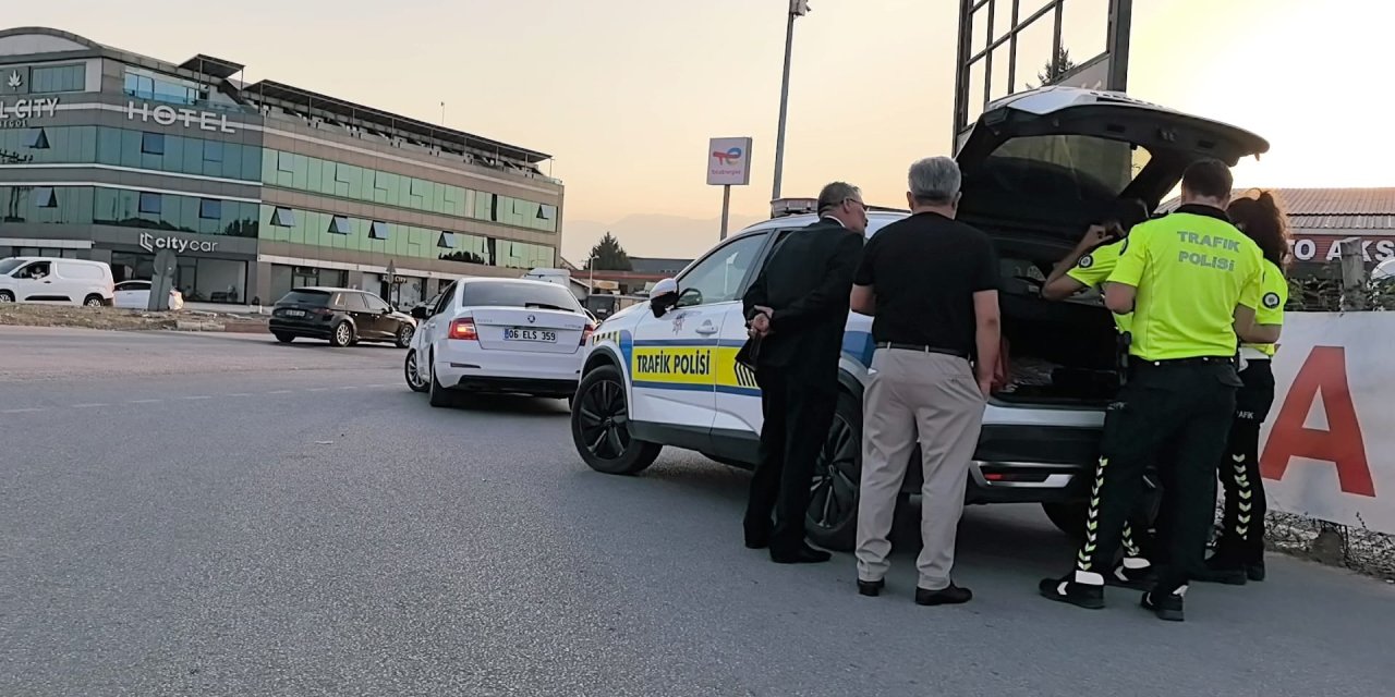 Düğün konvoyunda çakarlı araçtan havaya ateş açanlara 276 bin TL ceza