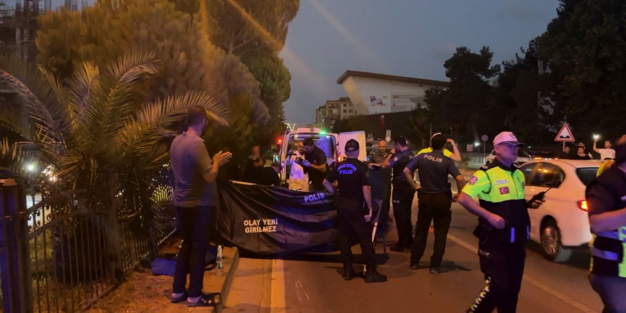 'Yaya geçidi'nde motosikletin çarptığı kadın öldü