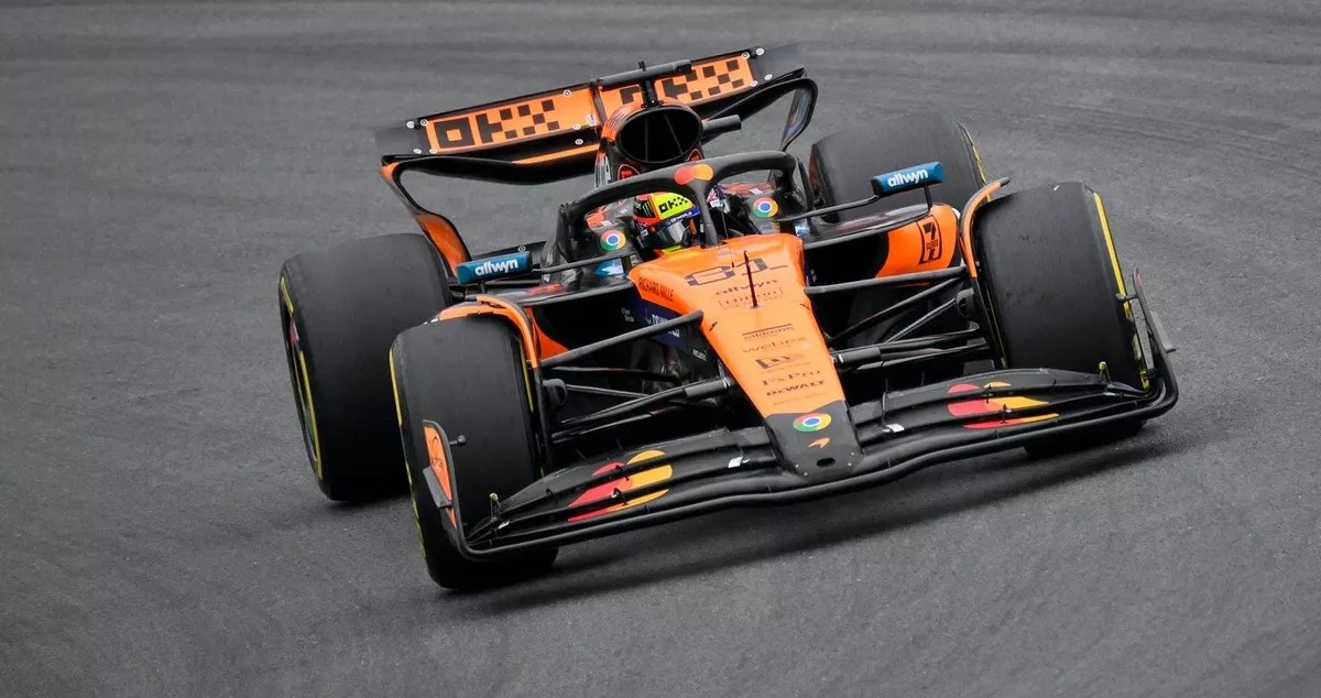 Zandvoort'da kazanan Oscar Piastri