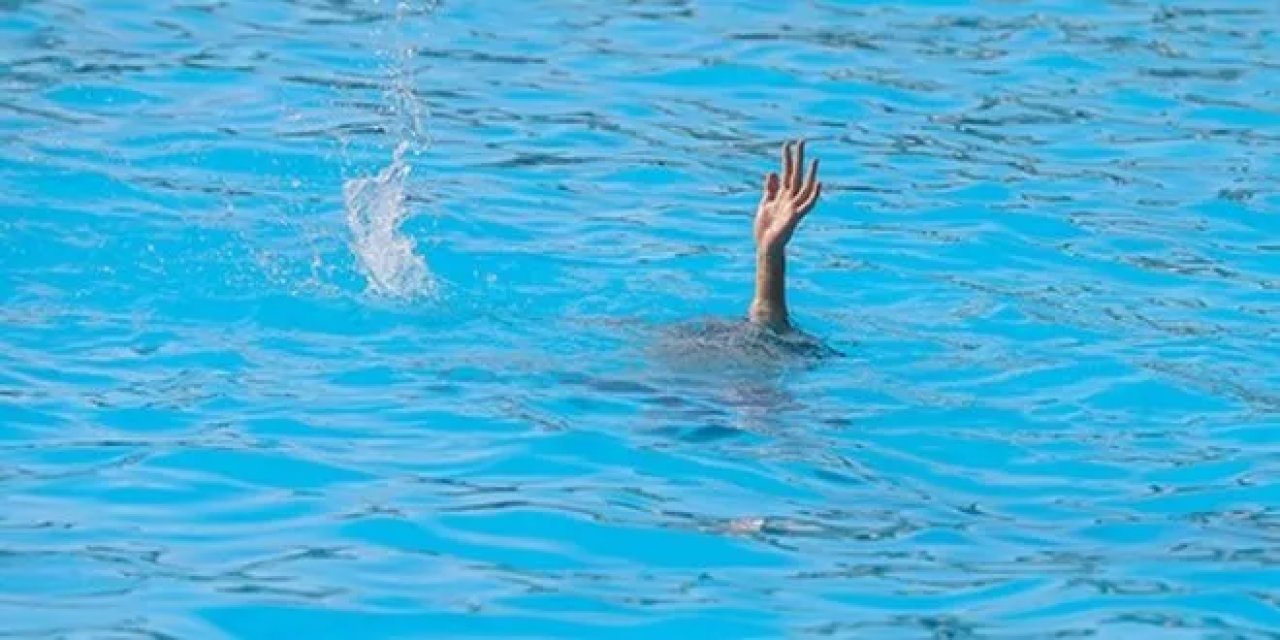 Denize giren 27 yaşındaki infaz koruma memuru boğuldu