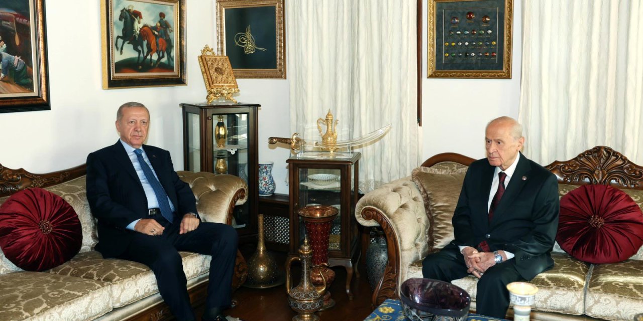 Cumhurbaşkanı Erdoğan, Devlet Bahçeli ile bir araya geldi