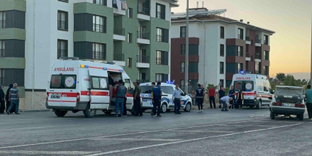 Seydişehir'de trafik kazasında, 2 kişi yaralandı
