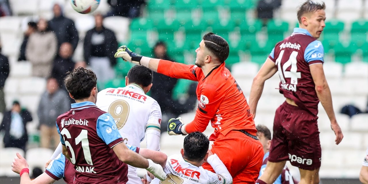 Konyasporlu Deniz Ertaş'ın maç sonu cevabı çok konuşuldu! (Video)