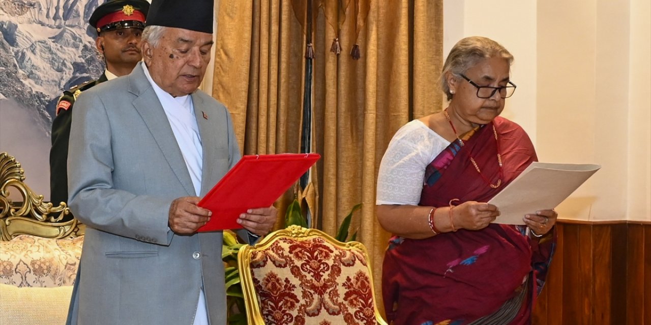 Nepal’deki sosyal medya protestolarının ardından ülkenin geçici başbakanı göreve başladı