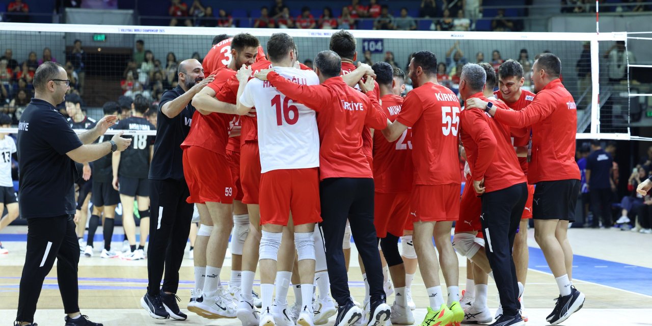 Son Dakika! A Milli Erkek Voleybol Takımı, Dünya Şampiyonasına galibiyetle başladı