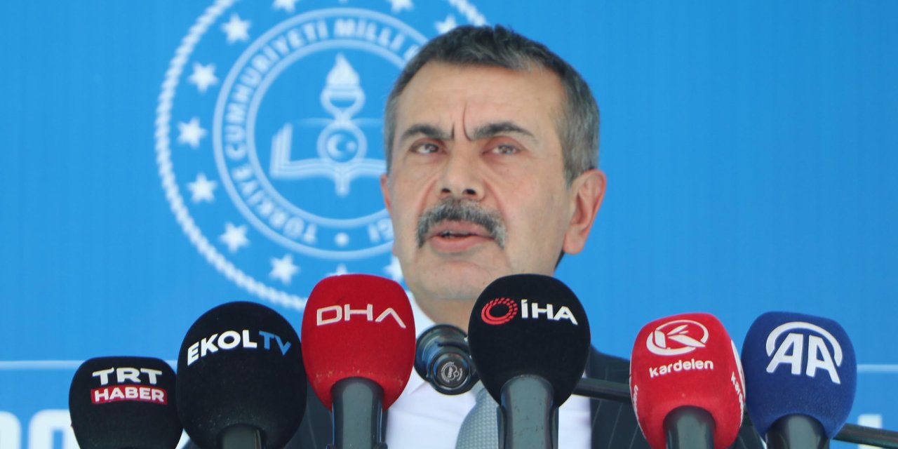 Bakan Tekin: Sınavı kazanamadıkları için öğretmen olamıyorlar