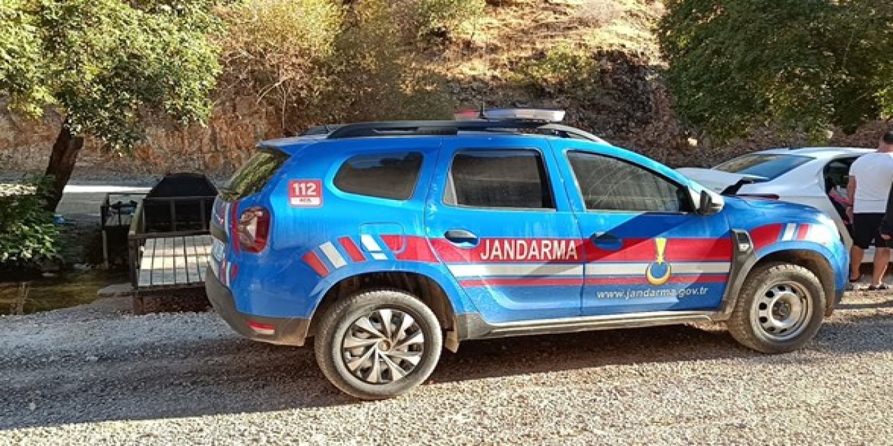 26 yaşındaki genç serinlemek için girdiği derede boğuldu