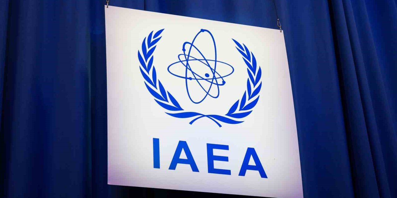 İran, UAEA ile işbirliğini askıya alacak