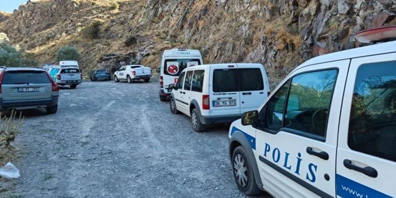 Tırmanış sırasında düşen dağcı öldü