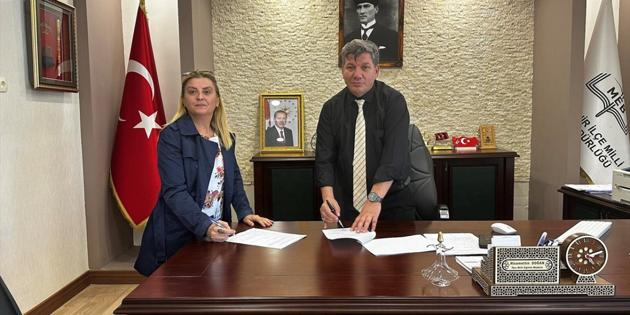 İmzalar atıldı! Konya'nın ilçesinde taşımalı eğitim öğrencilerine ücretsiz yemek verilecek