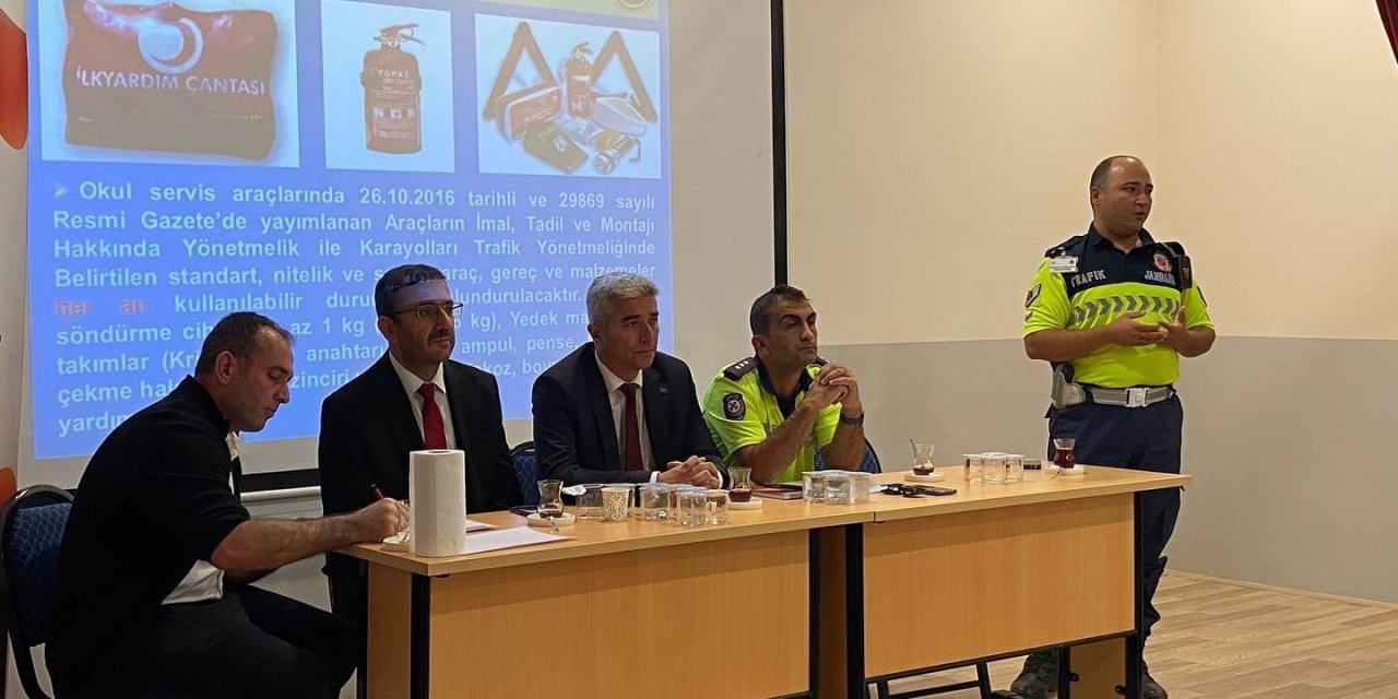 Karapınar’da taşımalı eğitim şoförleri bilgilendirildi