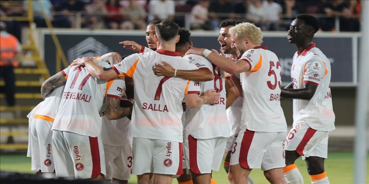 Galatasaray, Alanyaspor karşısında 3 puanı tek golle aldı